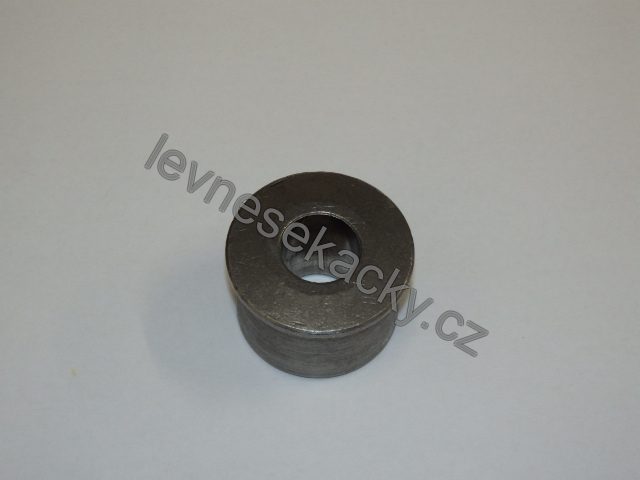 Capac roată faţă VeGA V12577