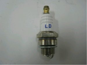 Ignition spark plug for all brush cutters and trimmers VeGA